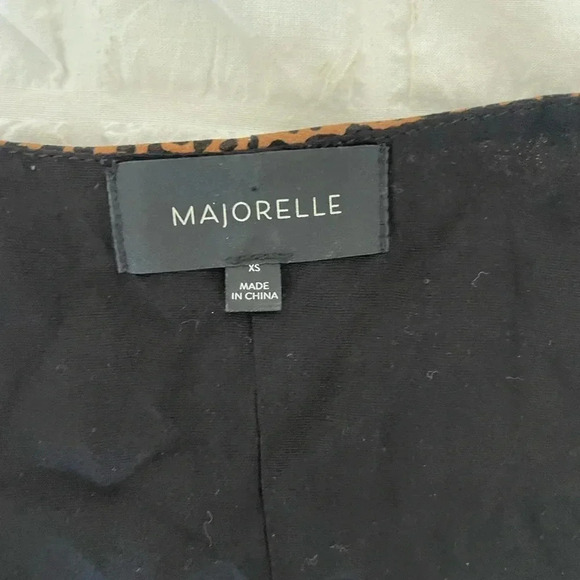 Majorelle leopard print front tie crop top - Picture 7 of 9